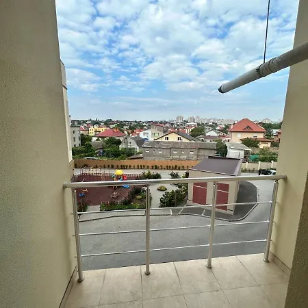 Club Marine Ii: Cozy Seaside