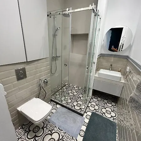 Club Marine Ii: Cozy Seaside Odesa